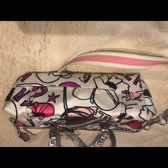 Coach Poppy Purse - Picture 2 of 5